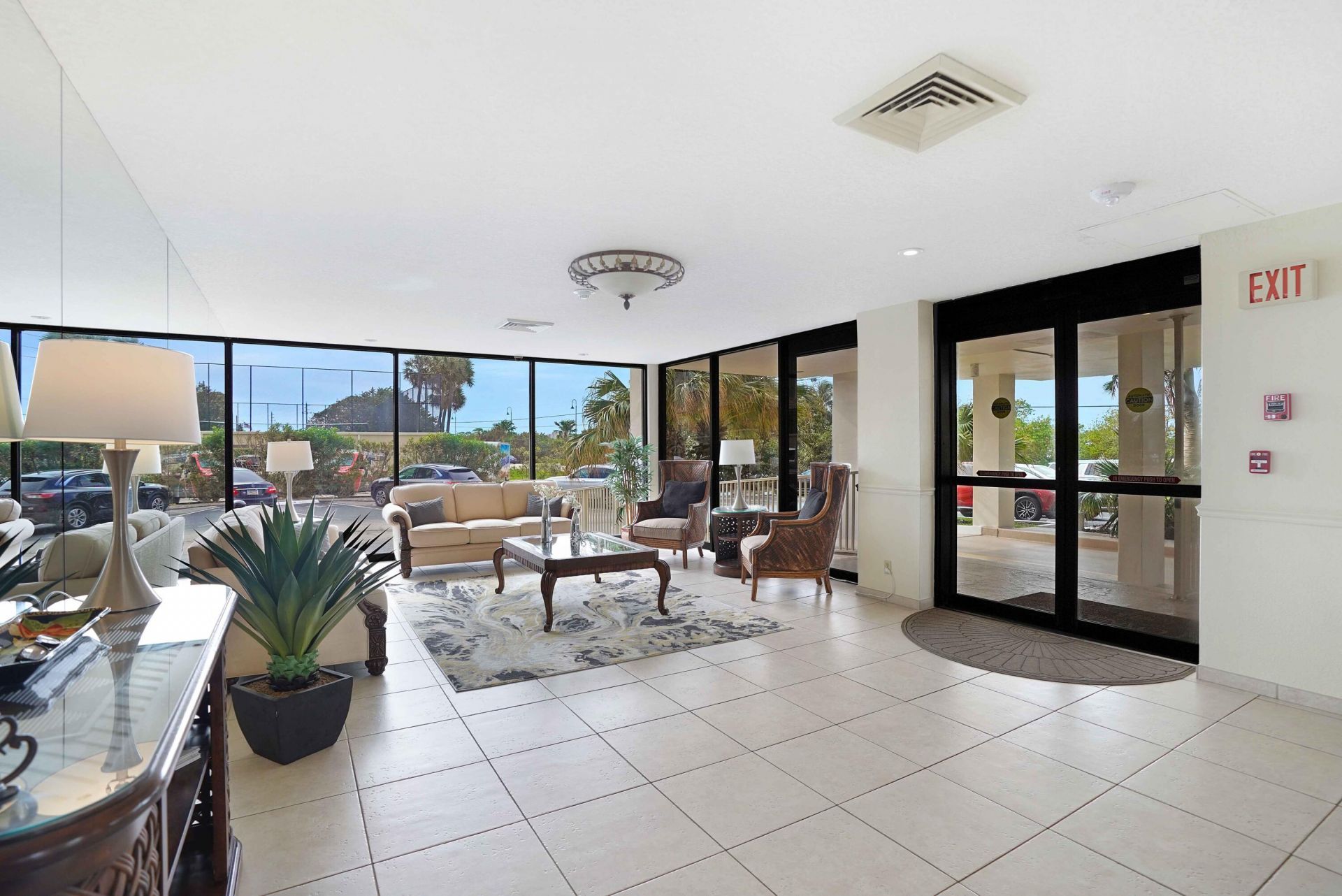 5480 N Ocean Drive, Unit Bphc, Singer Island, FL 33404 Photo