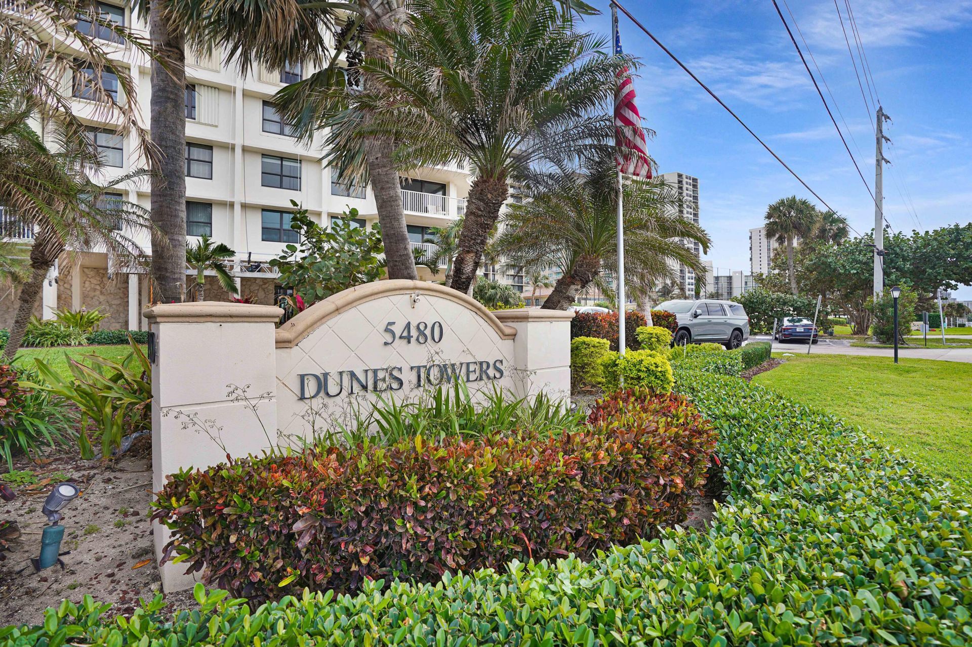 5480 N Ocean Drive, Unit Bphc, Singer Island, FL 33404 Photo