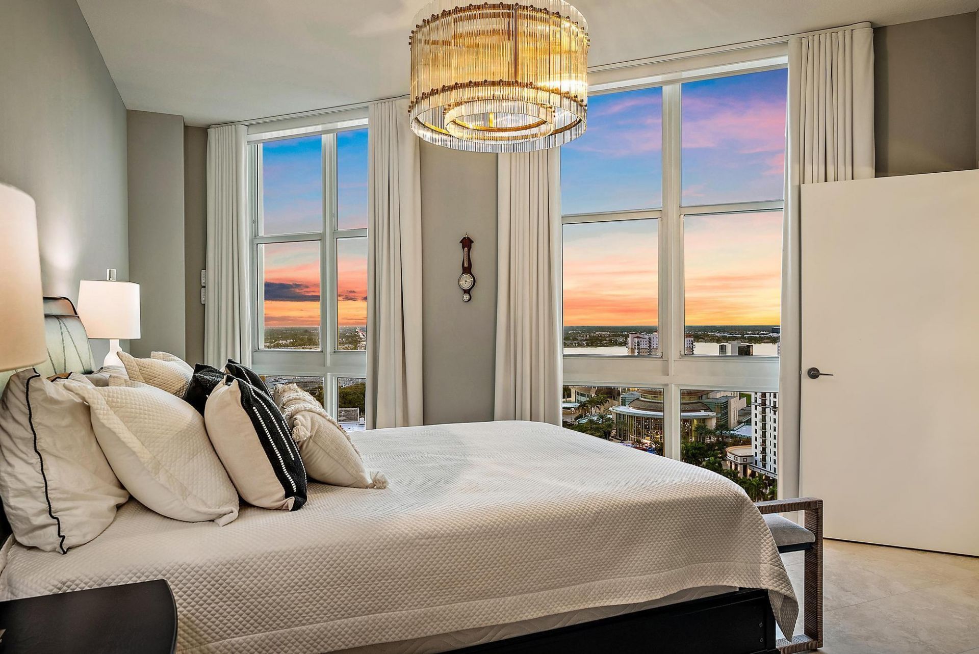 550 Okeechobee Boulevard, Unit Uph-11, West Palm Beach, FL 33401 Photo