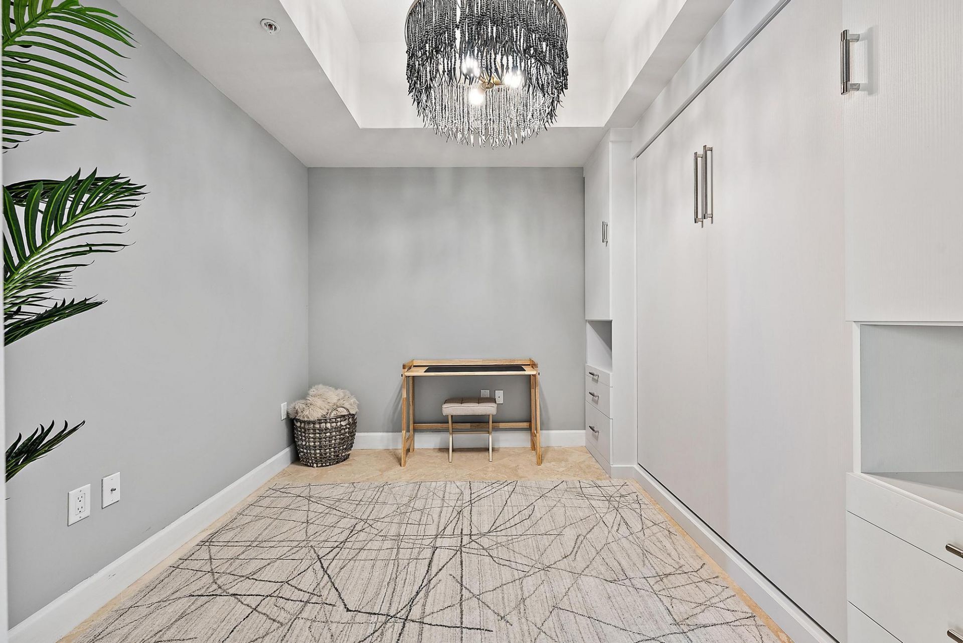 550 Okeechobee Boulevard, Unit Uph-11, West Palm Beach, FL 33401 Photo