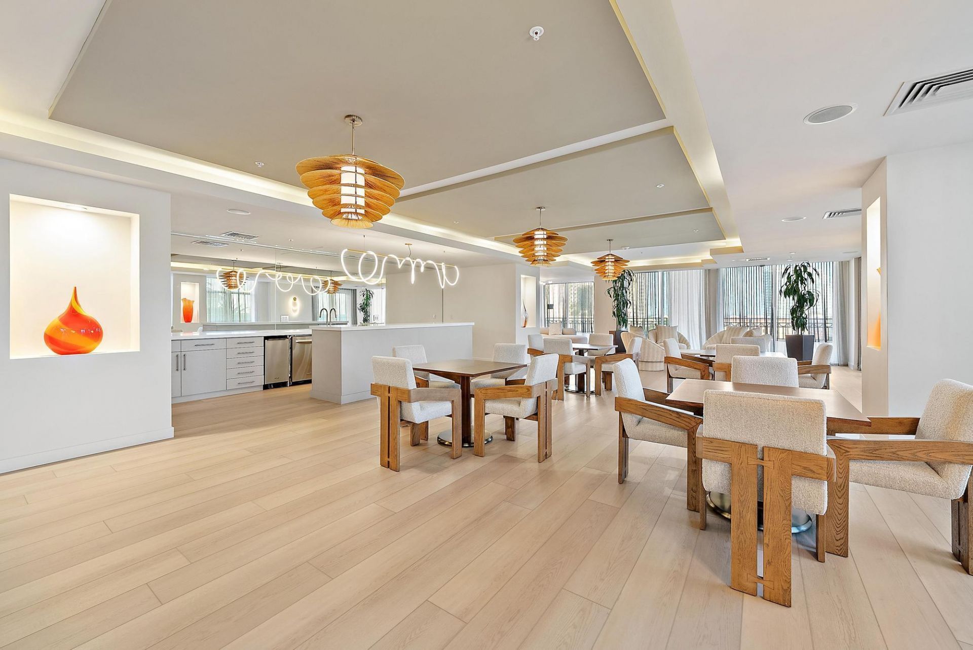 550 Okeechobee Boulevard, Unit Uph-11, West Palm Beach, FL 33401 Photo