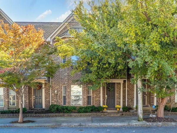 89 W CAROLINA AVE W, Memphis, TN 38103