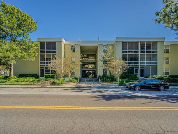 2302 S MANHATTAN AVENUE, Unit 219, TAMPA, FL 33629