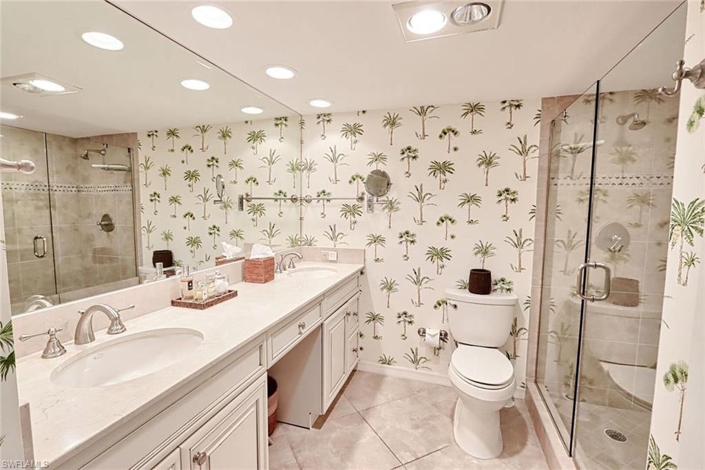 3483 Gulf Shore Blvd N, Unit 105, Naples, FL 34103 Photo