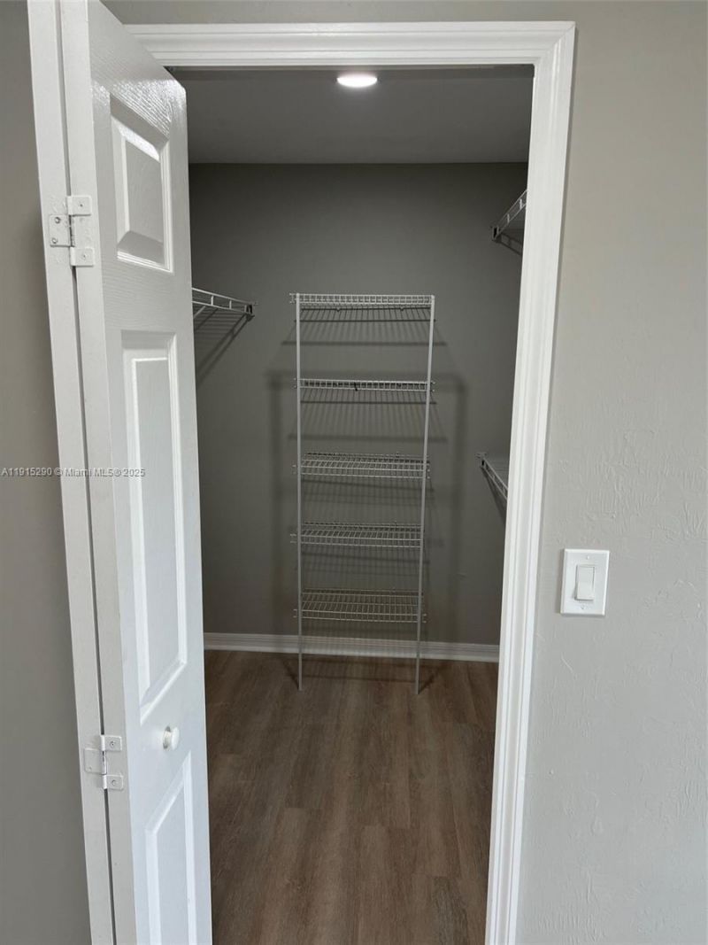 4015 6th St Sw, Lehigh Acres, FL 33976 Photo