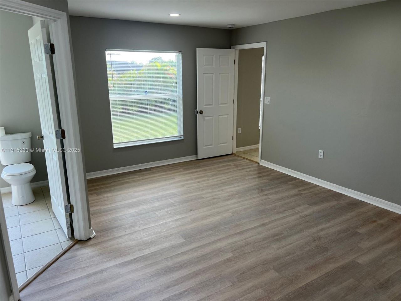 4015 6th St Sw, Lehigh Acres, FL 33976 Photo