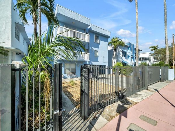 1530 Pennsylvania Ave, Unit 203, Miami Beach, FL 33139