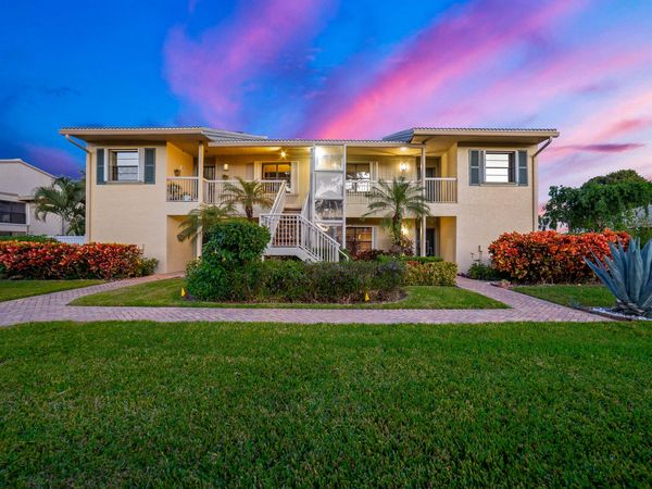 5 Eastgate Drive, Unit C, Boynton Beach, FL 33436
