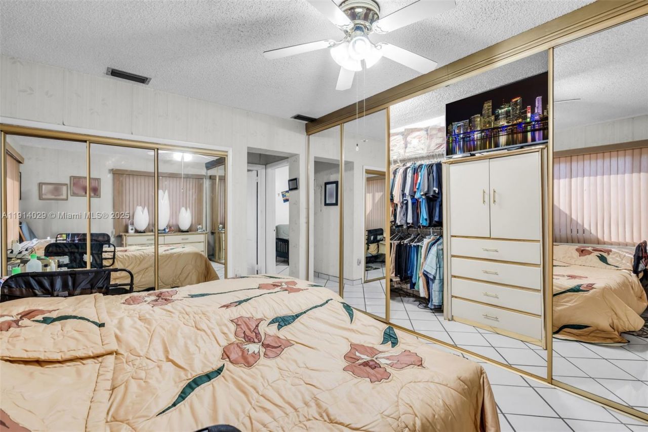 1861 SW 19th St, Miami, FL 33145 Photo