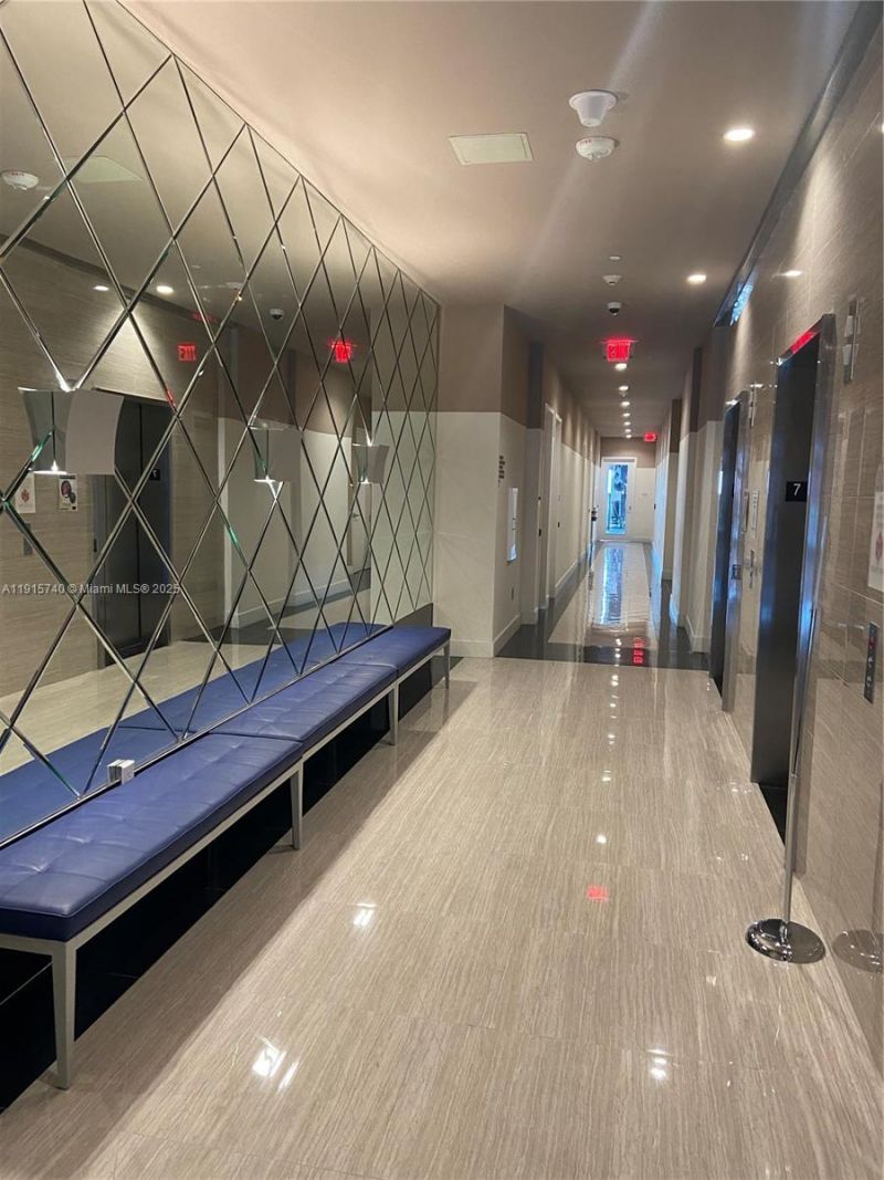 2000 Metropica Way, Unit 2104, Sunrise, FL 33323 Photo