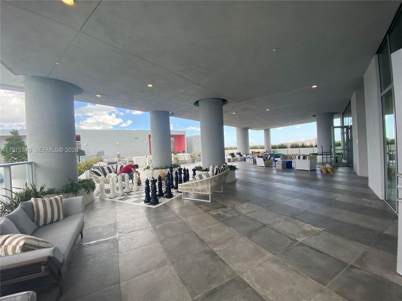 2000 Metropica Way, Unit 2104, Sunrise, FL 33323 Photo