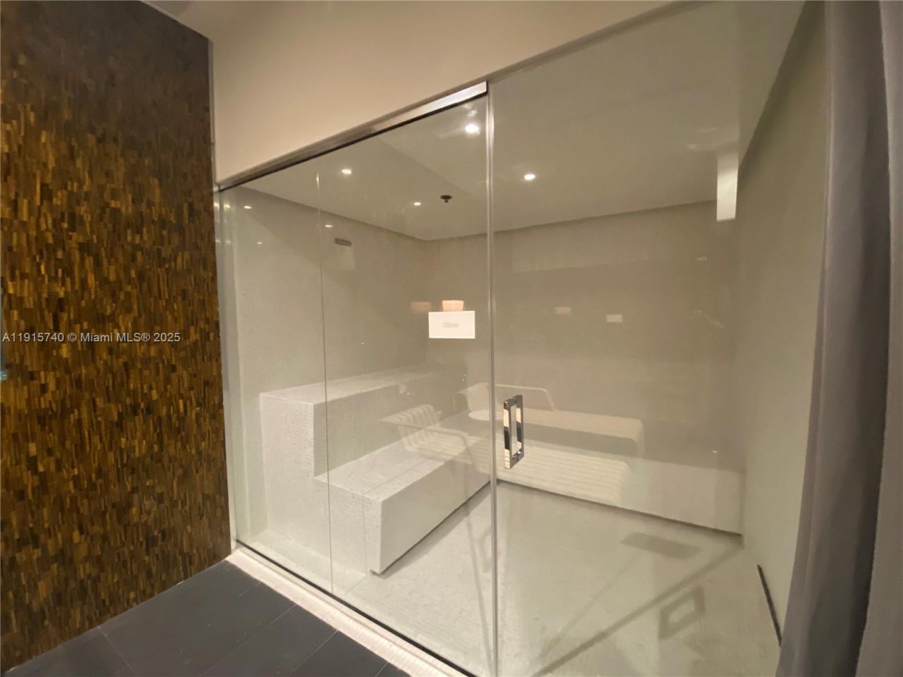 2000 Metropica Way, Unit 2104, Sunrise, FL 33323 Photo