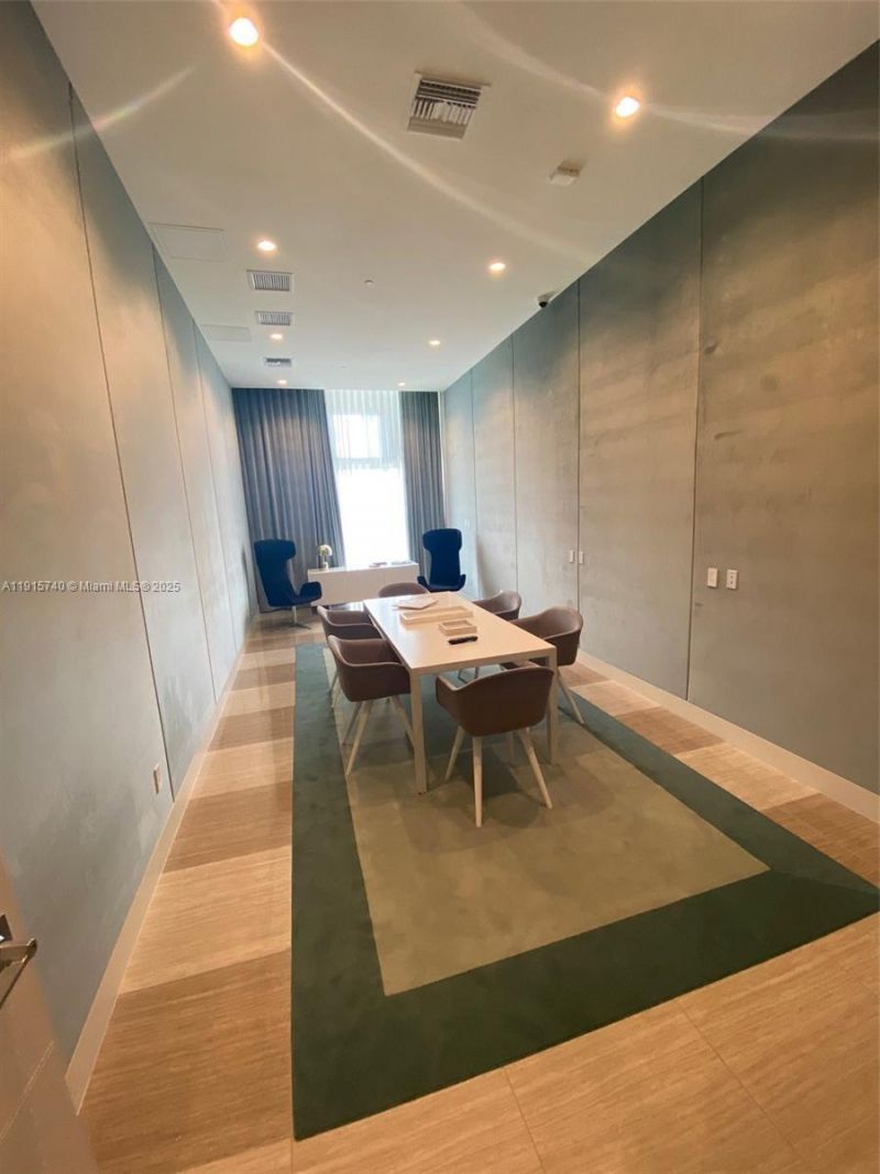 2000 Metropica Way, Unit 2104, Sunrise, FL 33323 Photo