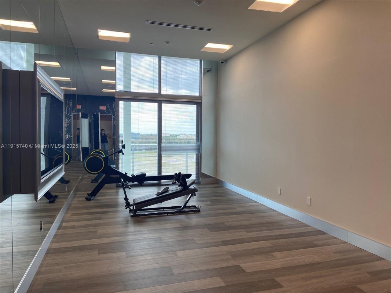 2000 Metropica Way, Unit 2104, Sunrise, FL 33323 Photo