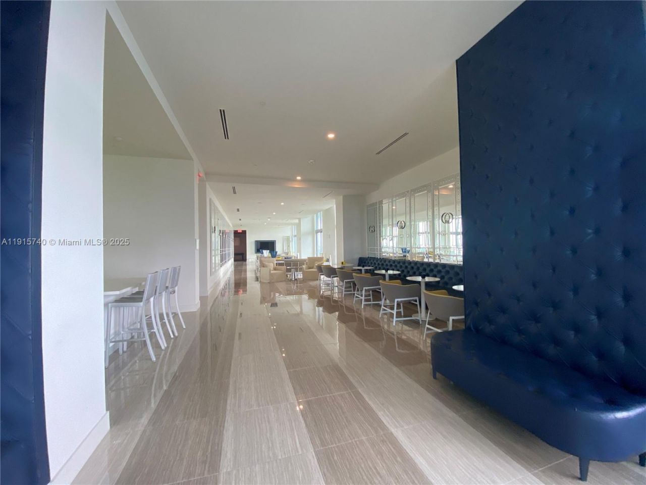2000 Metropica Way, Unit 2104, Sunrise, FL 33323 Photo