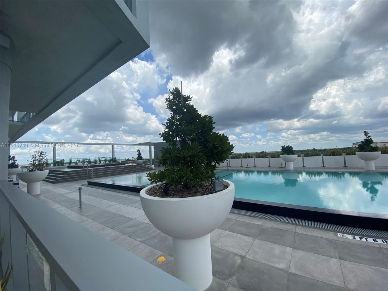 2000 Metropica Way, Unit 2104, Sunrise, FL 33323 Photo