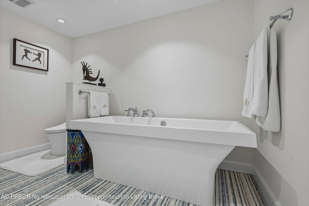 100 Sunrise Avenue, Unit 520/521, Palm Beach, FL 33480 Photo