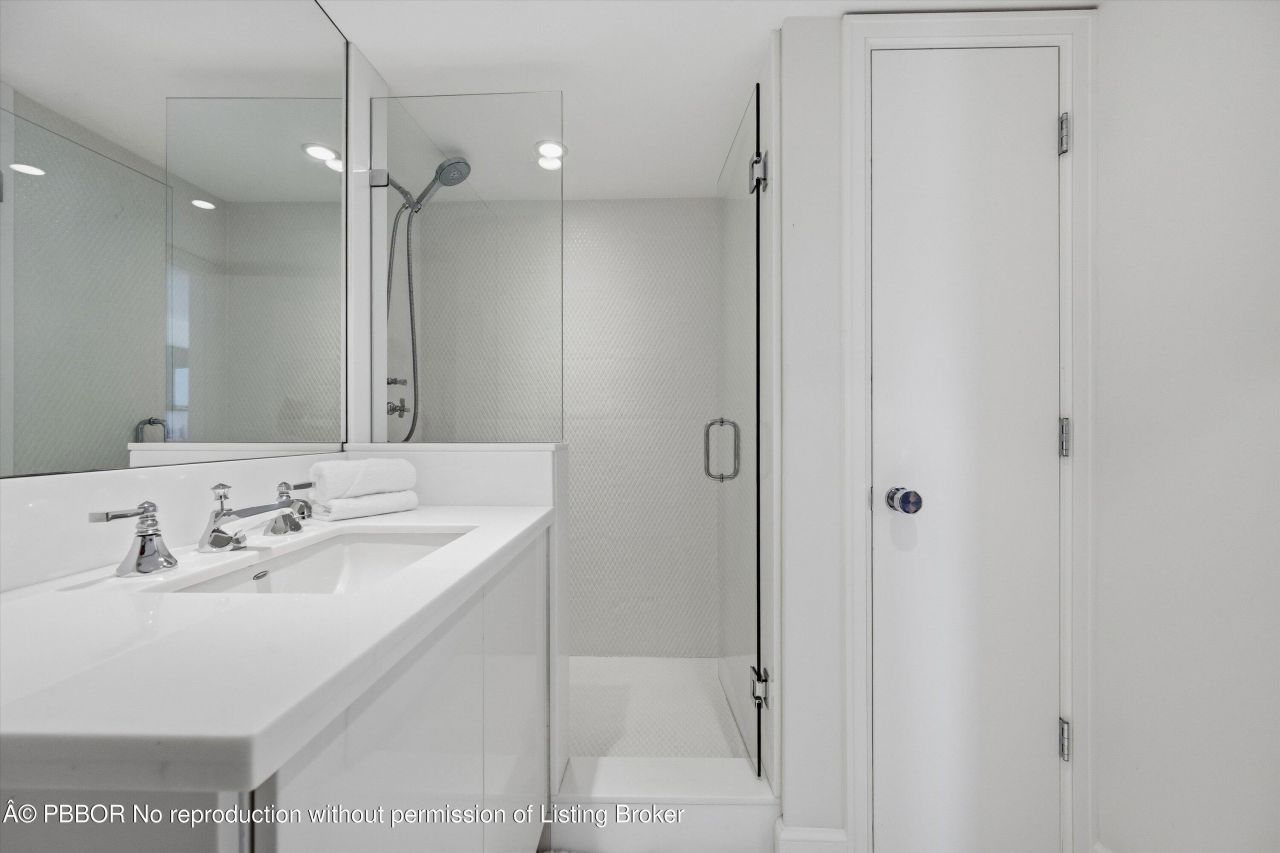 100 Sunrise Avenue, Unit 520/521, Palm Beach, FL 33480 Photo