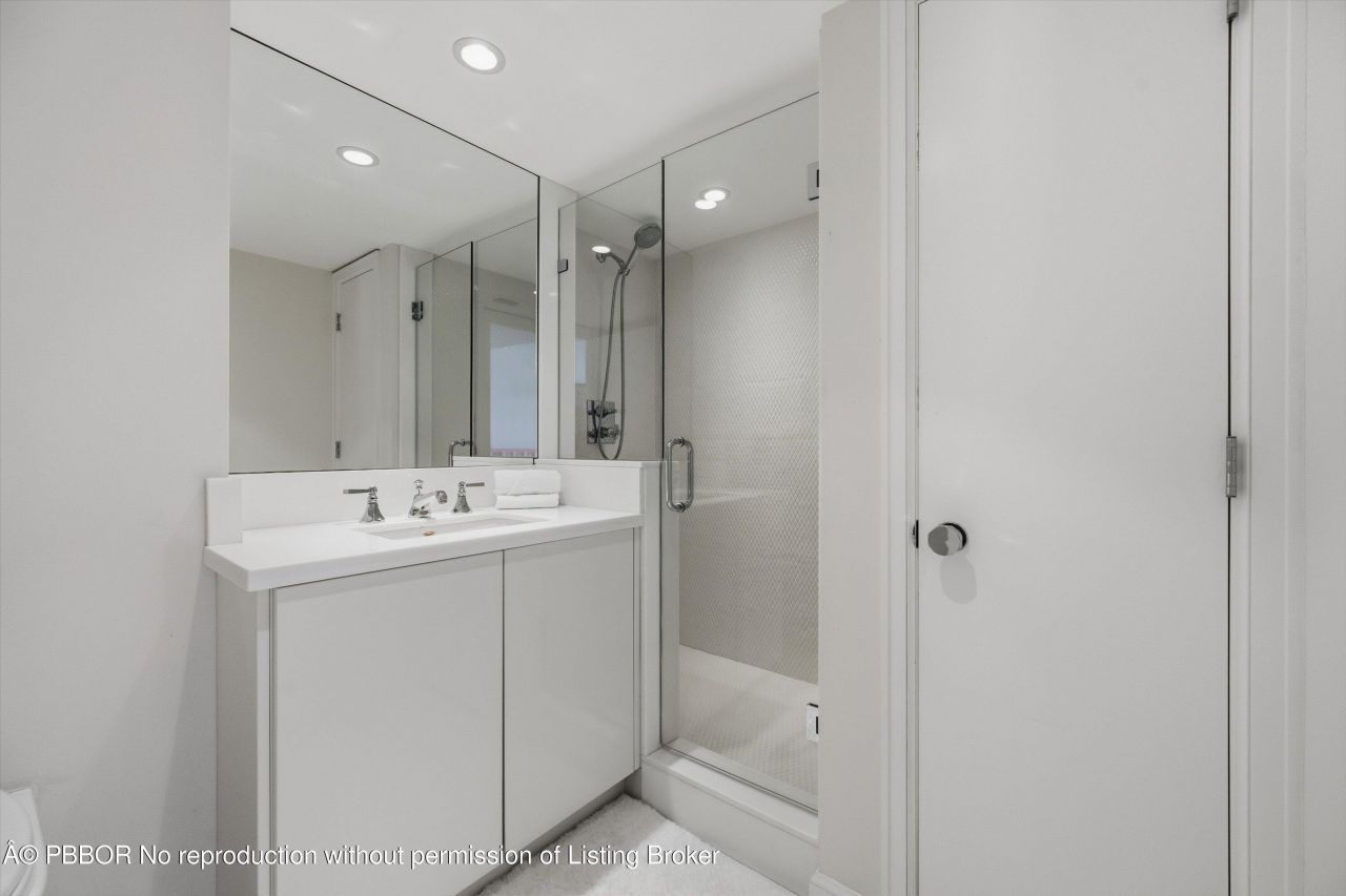 100 Sunrise Avenue, Unit 520/521, Palm Beach, FL 33480 Photo