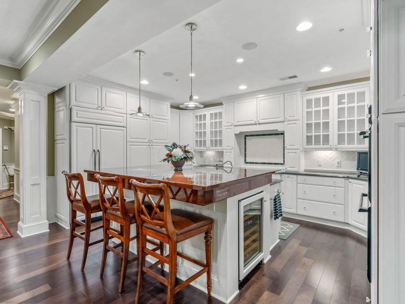 5735 Newbank Circle, Unit 303, Dublin, OH 43017 Photo 12