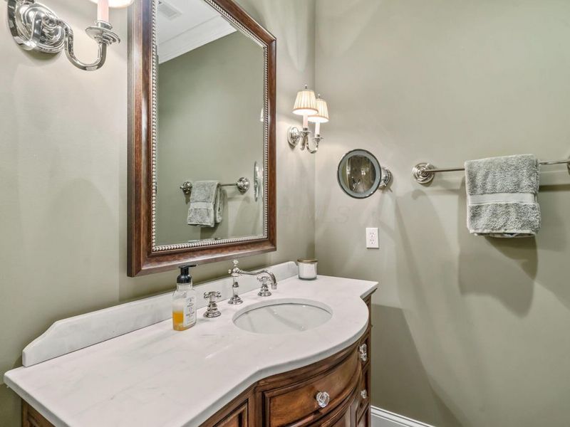 5735 Newbank Circle, Unit 303, Dublin, OH 43017 Photo 25