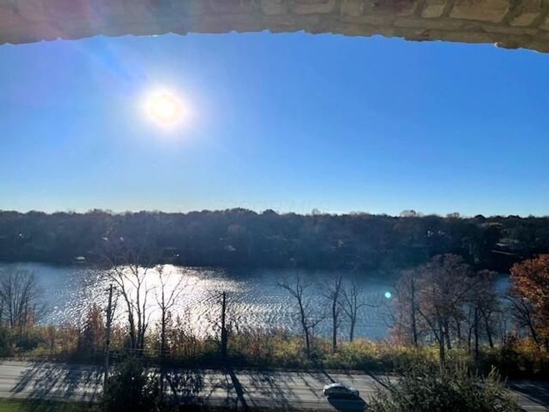 5735 Newbank Circle, Unit 303, Dublin, OH 43017 Photo 5