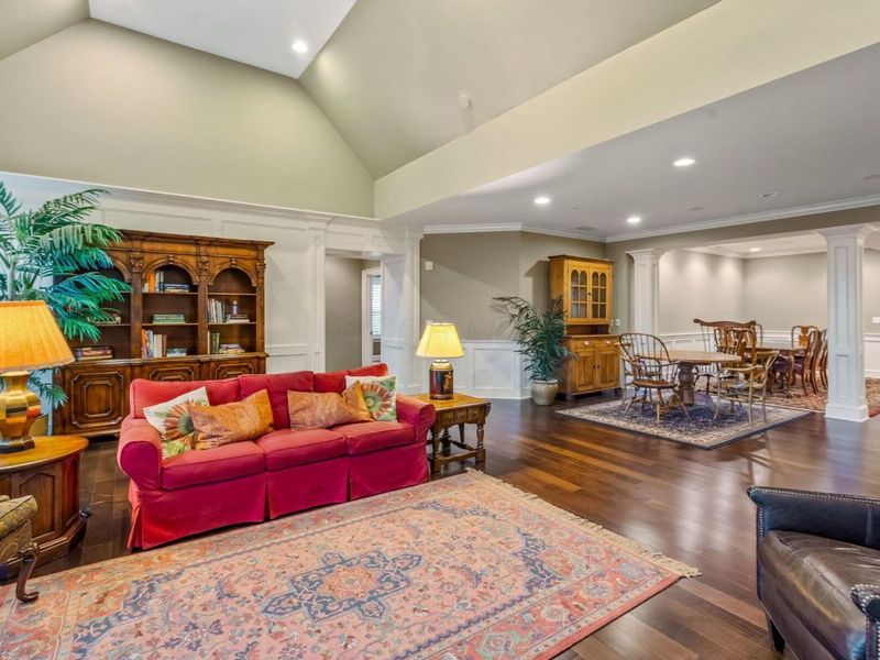 5735 Newbank Circle, Unit 303, Dublin, OH 43017 Photo 8