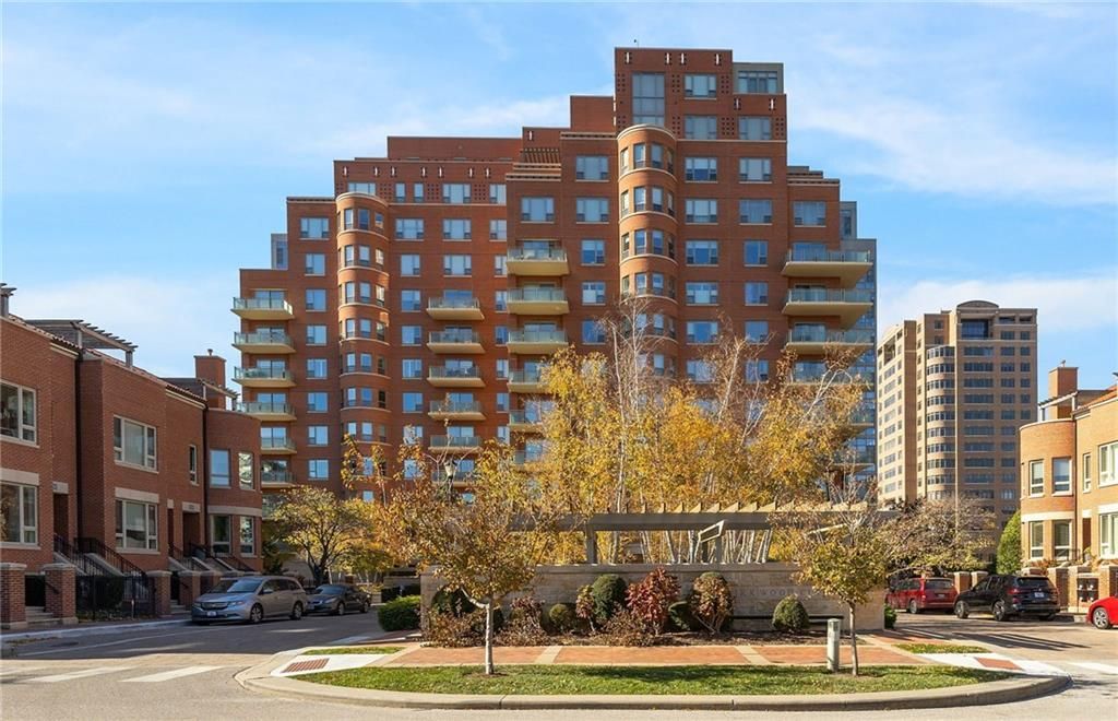 4950 Central Street, Unit 307, Kansas City, MO 64112 Main Photo