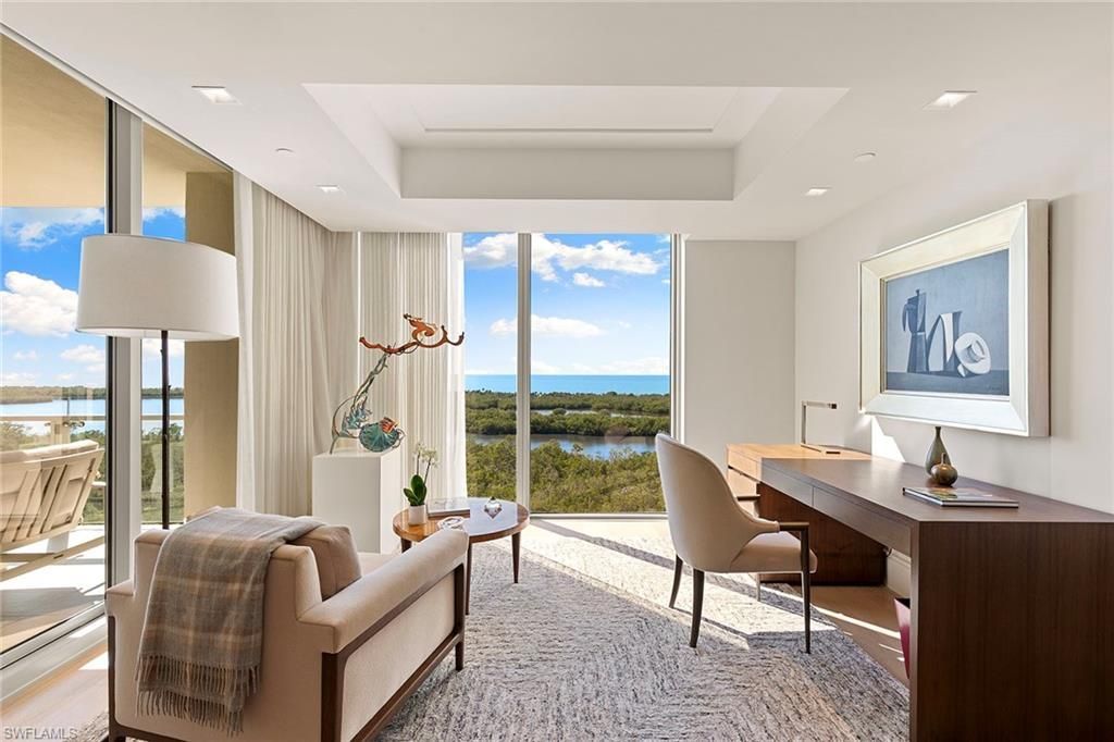 6897 Grenadier Blvd, Unit 902, Naples, FL 34108 Photo