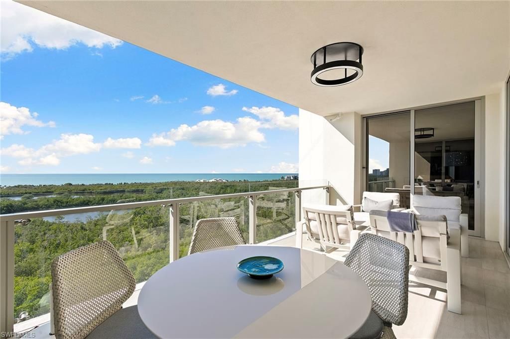 6897 Grenadier Blvd, Unit 902, Naples, FL 34108 Photo
