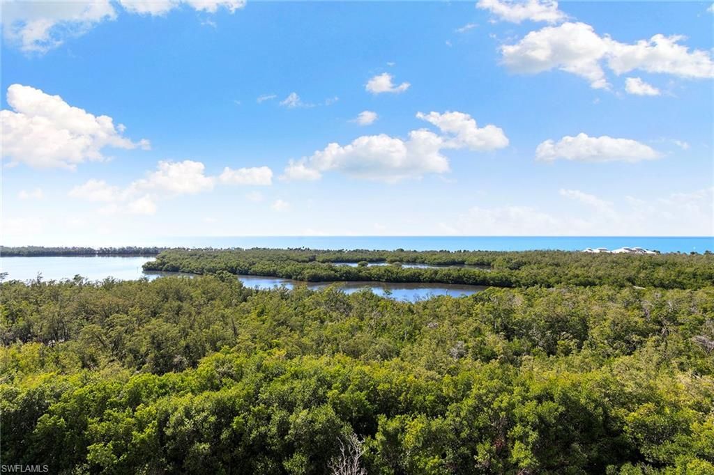 6897 Grenadier Blvd, Unit 902, Naples, FL 34108 Photo