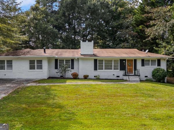 110 Valley Road, Toccoa, GA 30577