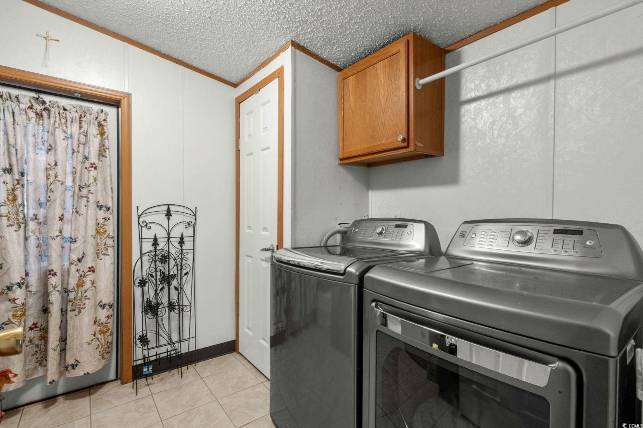 957 Jamestown Rd. Photo 21