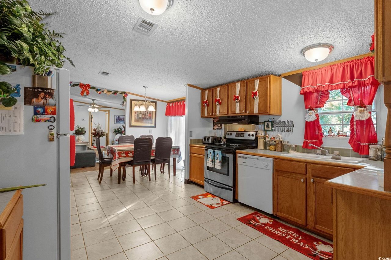 957 Jamestown Rd. Photo 6