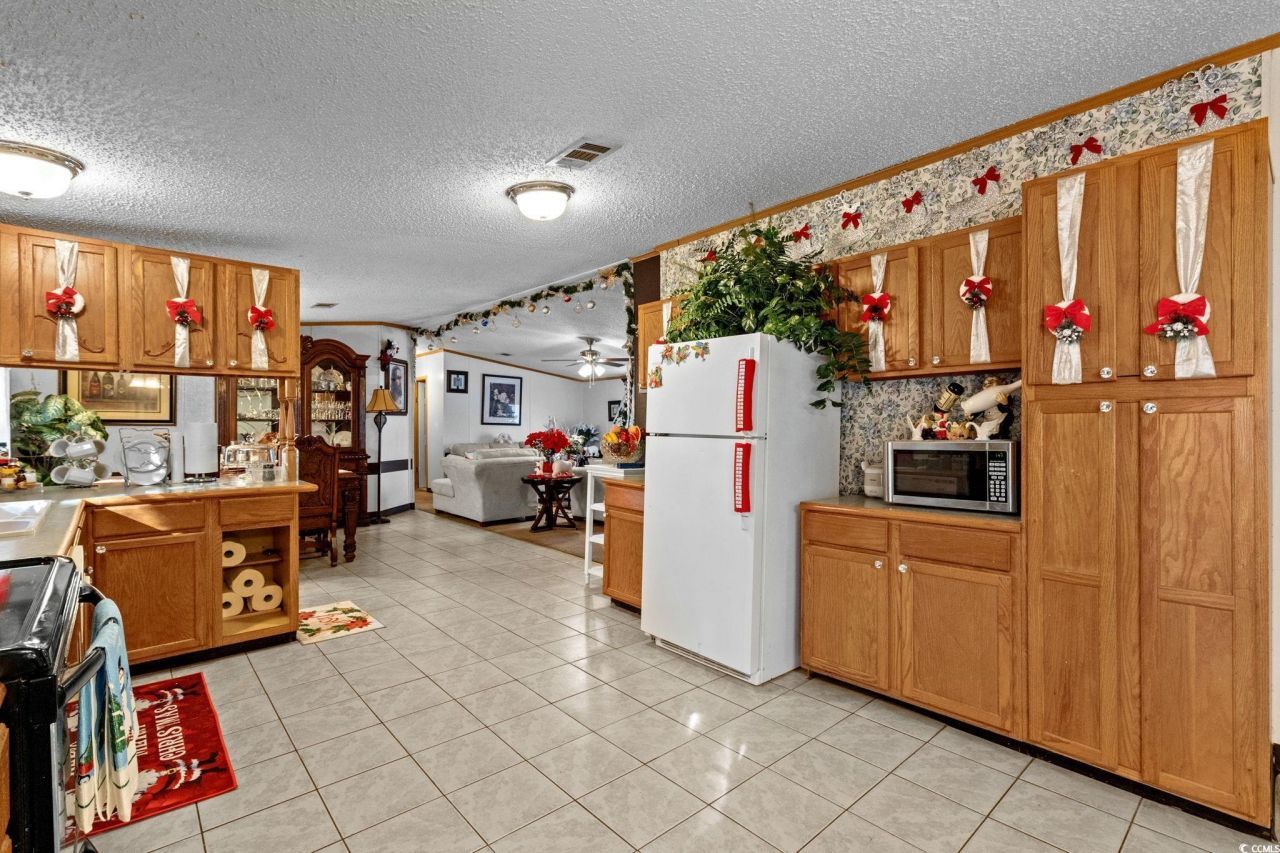 957 Jamestown Rd. Photo 7