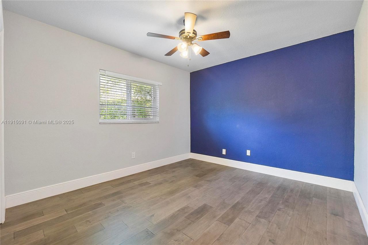 3880 Coral Hills Dr, Coral Springs, FL 33065 Photo