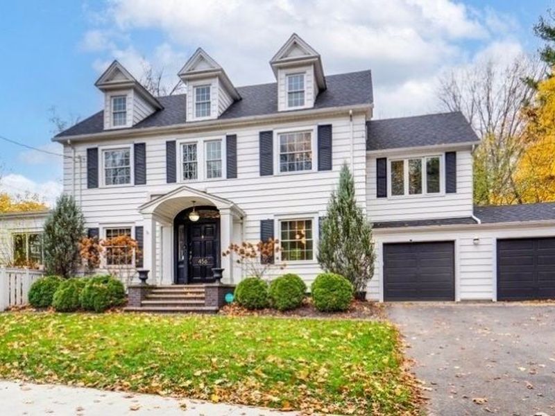 456 Merriman Road, Akron, OH 44303 Photo 2