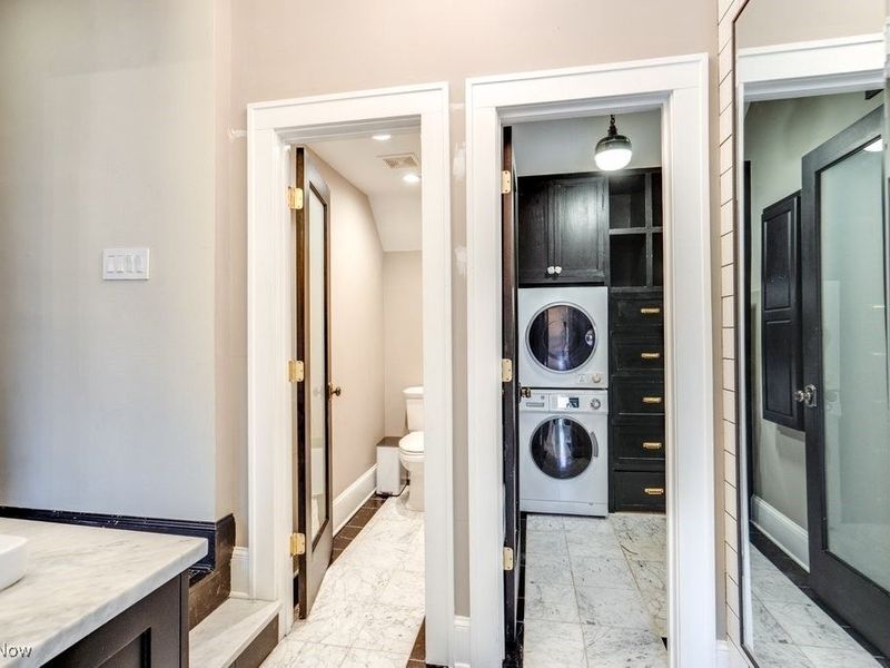 456 Merriman Road, Akron, OH 44303 Photo 30