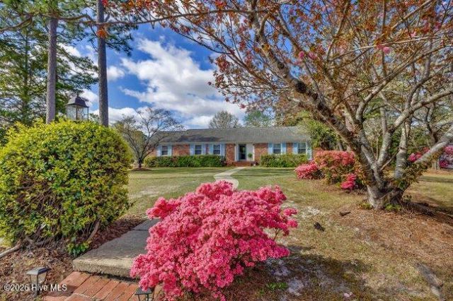214 Longstreet Drive, Wilmington, NC 28412 Main Photo