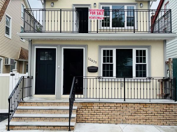104 39 210 street, Queens Village, NY 11429