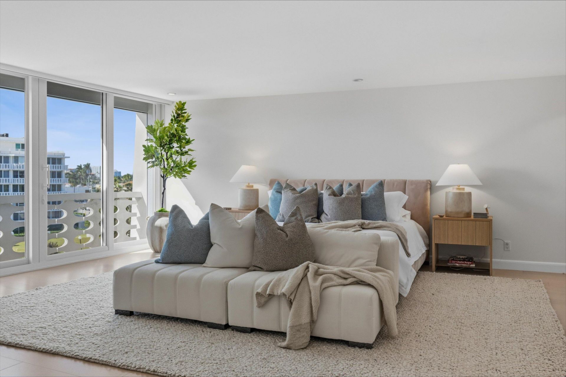 100 Sunrise Avenue, Unit 520/521, Palm Beach, FL 33480 Photo