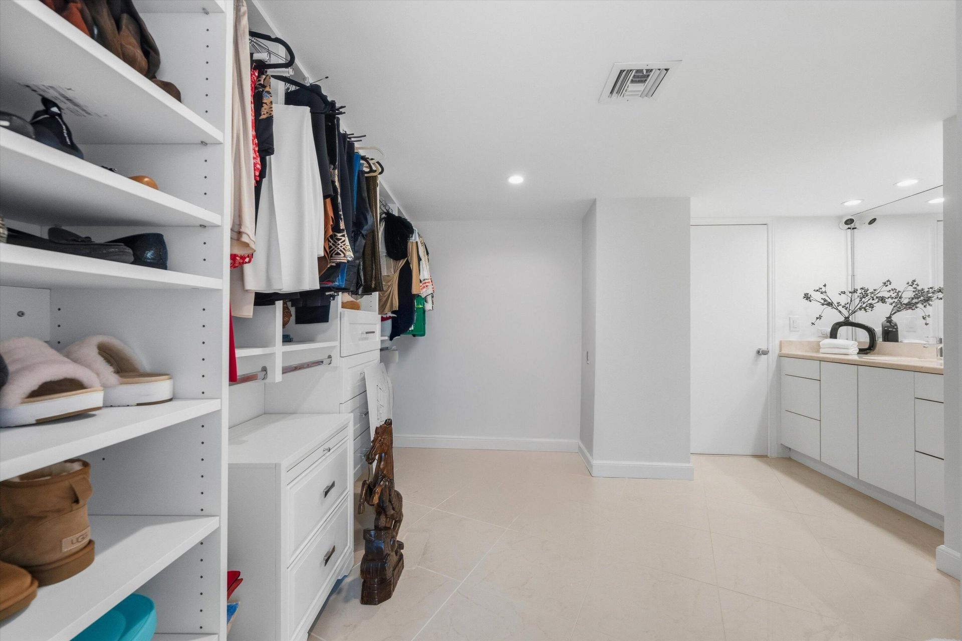 100 Sunrise Avenue, Unit 520/521, Palm Beach, FL 33480 Photo