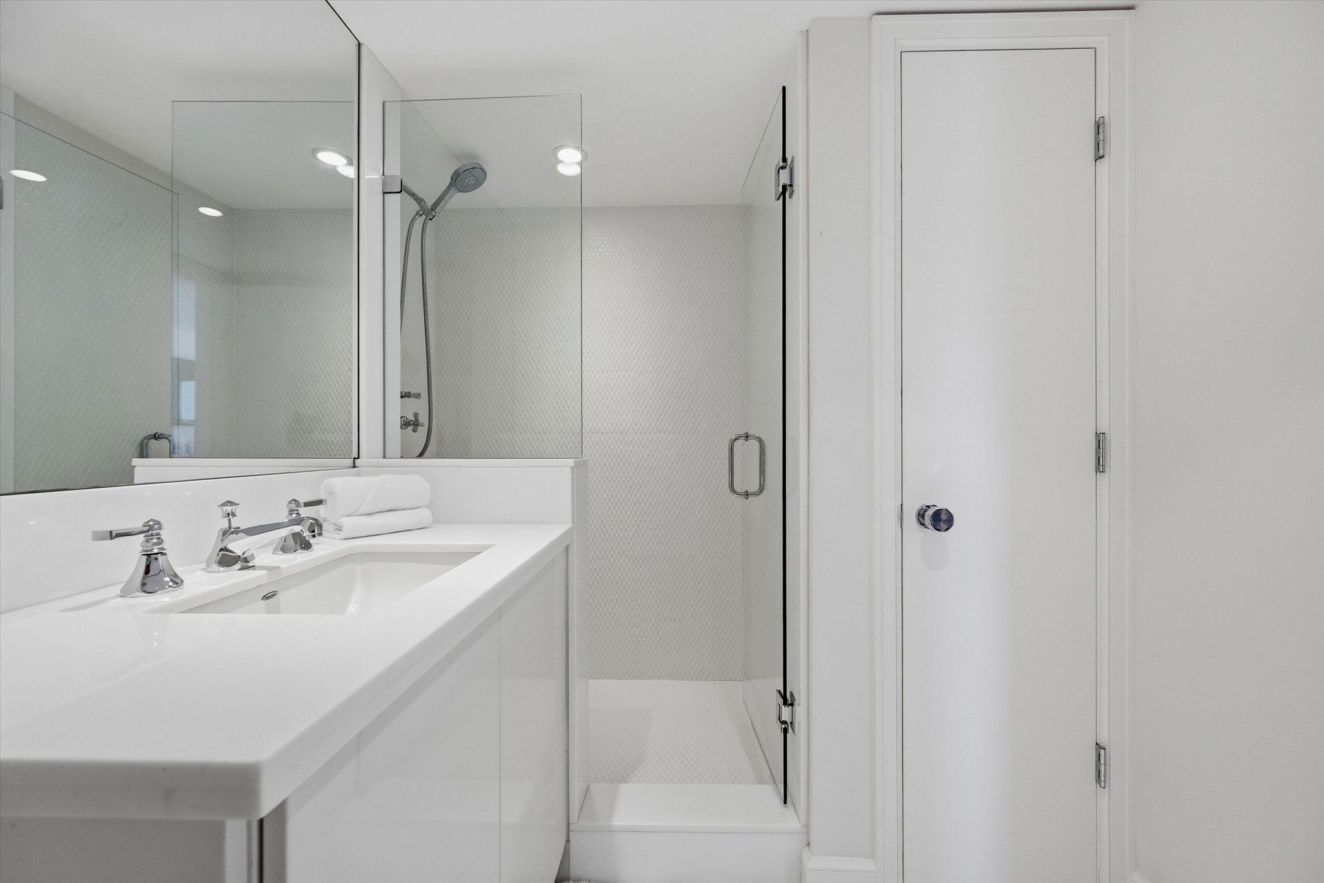 100 Sunrise Avenue, Unit 520/521, Palm Beach, FL 33480 Photo