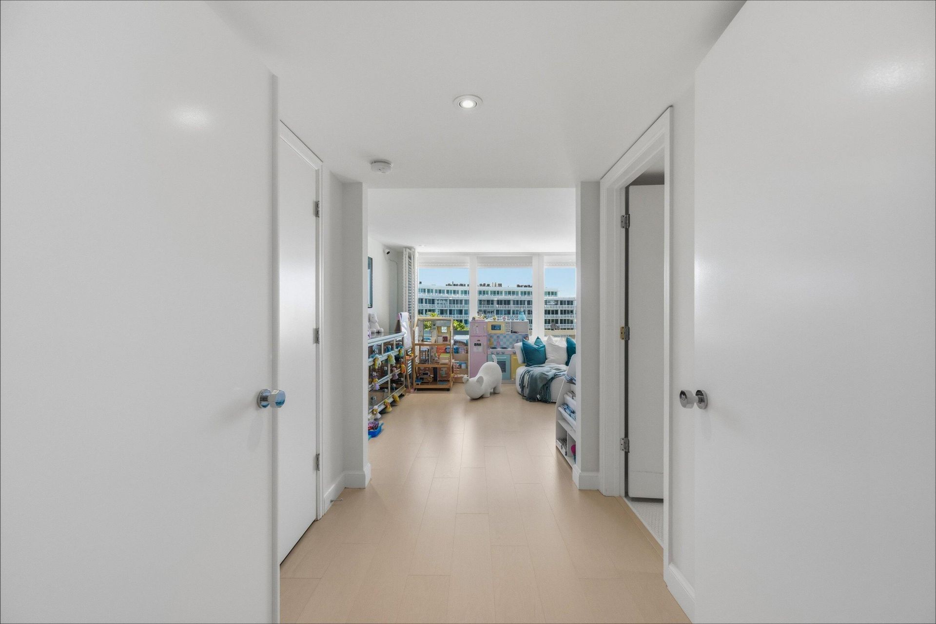 100 Sunrise Avenue, Unit 520/521, Palm Beach, FL 33480 Photo