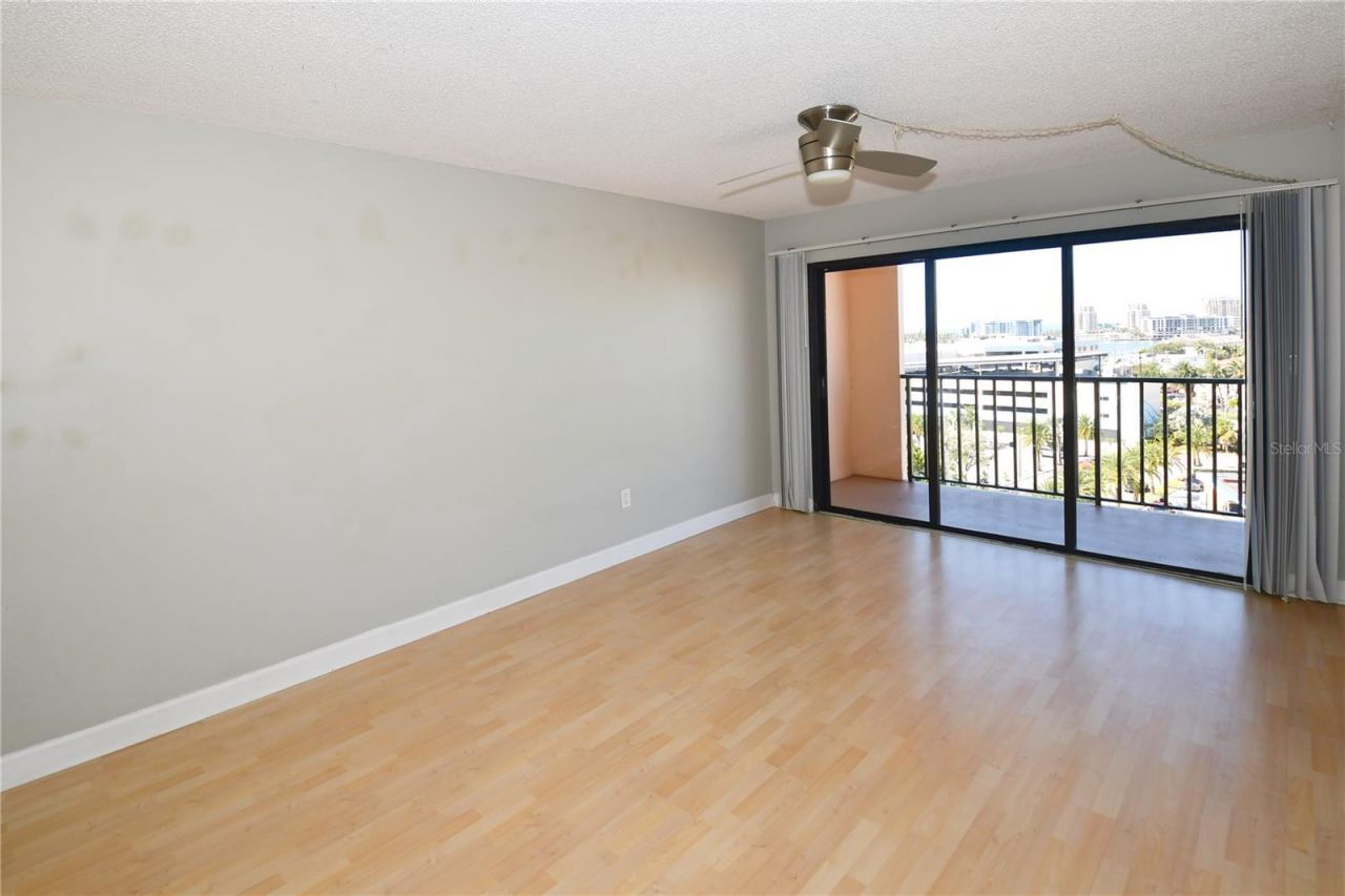 51 Island Way, Unit 909, Clearwater, FL 33767 Photo