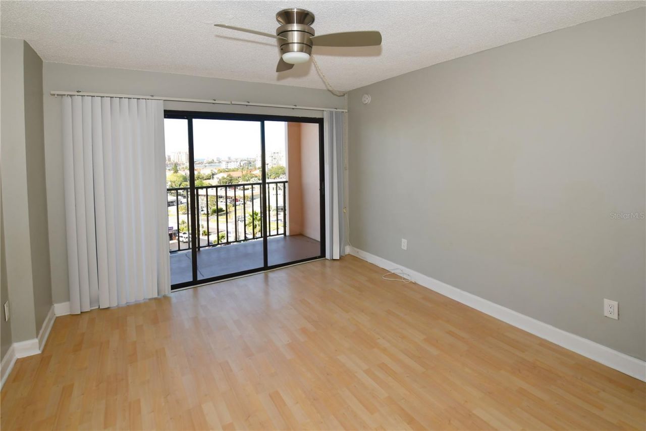 51 Island Way, Unit 909, Clearwater, FL 33767 Photo