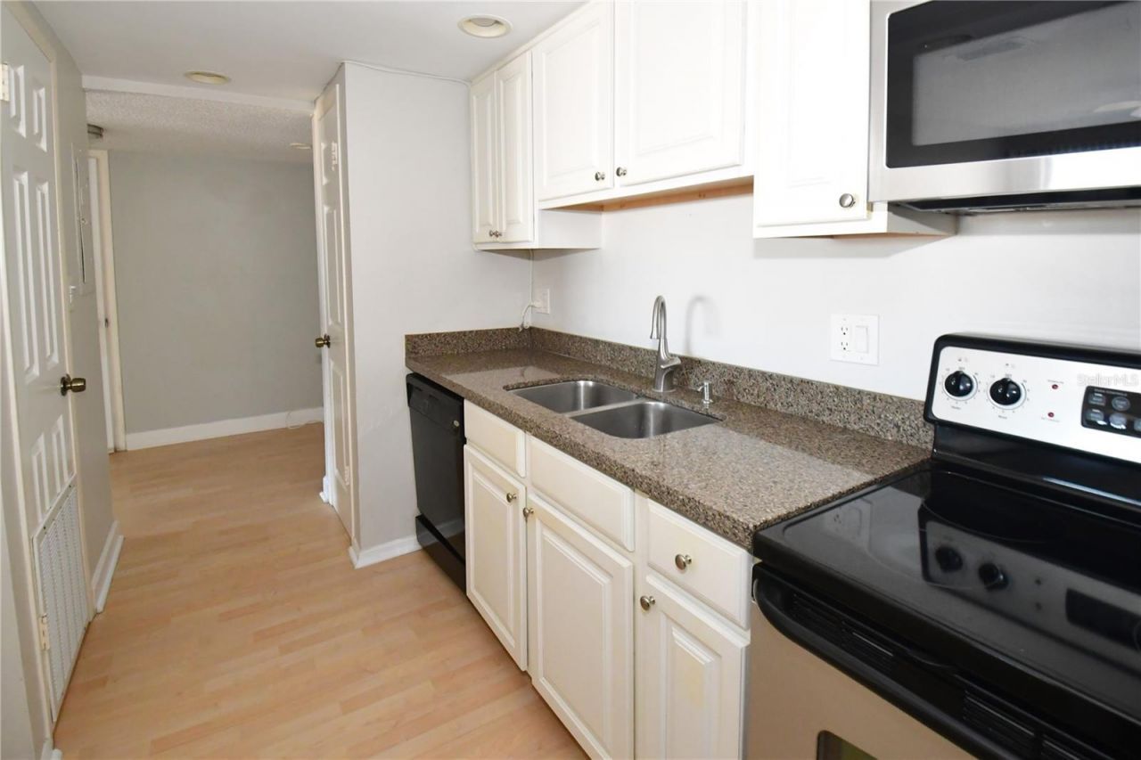 51 Island Way, Unit 909, Clearwater, FL 33767 Photo