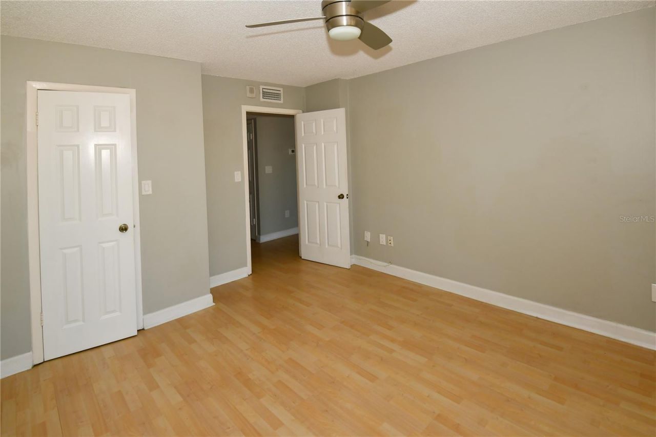 51 Island Way, Unit 909, Clearwater, FL 33767 Photo