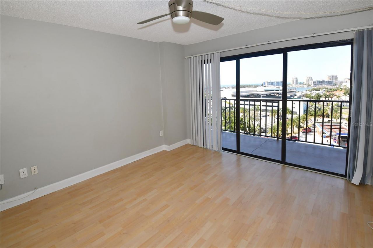 51 Island Way, Unit 909, Clearwater, FL 33767 Photo
