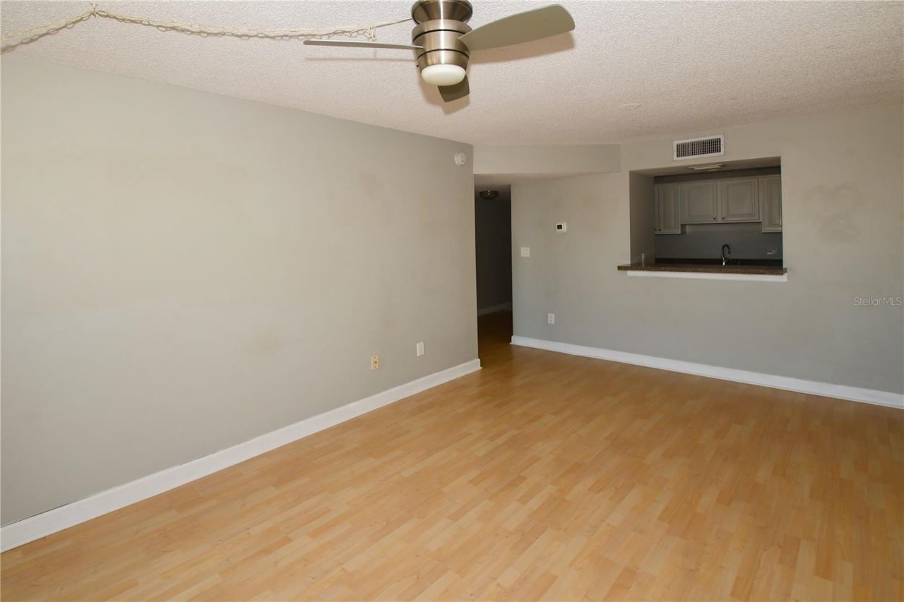 51 Island Way, Unit 909, Clearwater, FL 33767 Photo